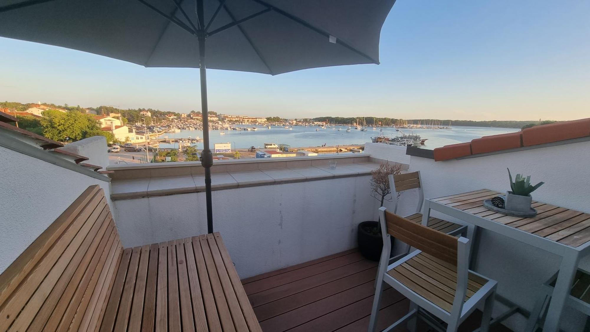 Armani Apartment Медулин Екстериор снимка